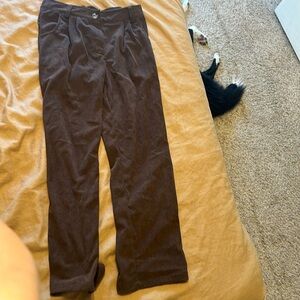 Never worn Halara corduroy pants